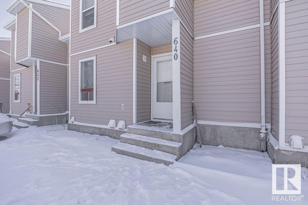 Property at 640 SADDLEBACK RD NW image 1