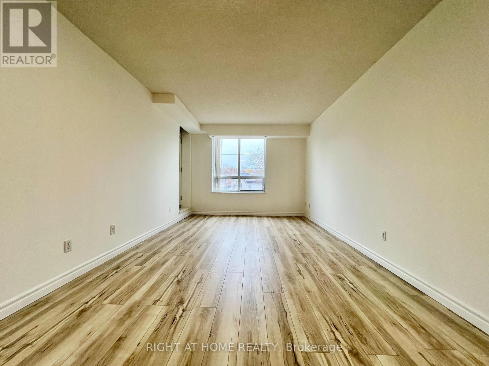 305 - 1797 Queen Street E, Toronto, Ontario  M4L 3Y5 - Photo 8 - E12022177