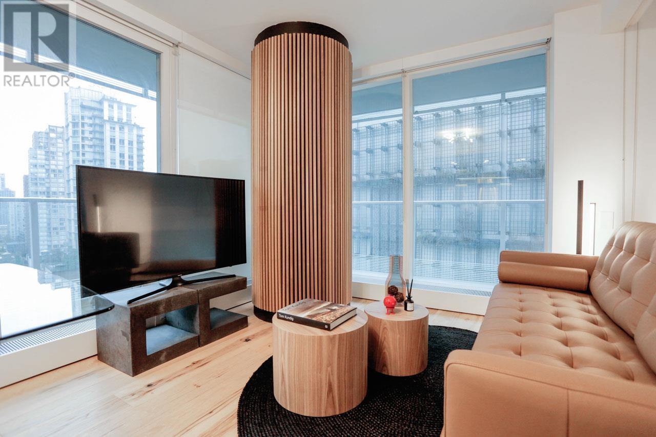 Listing Picture 7 of 20 : 1201 777 RICHARDS STREET, Vancouver / 溫哥華 - 魯藝地產 Yvonne Lu Group - MLS Medallion Club Member