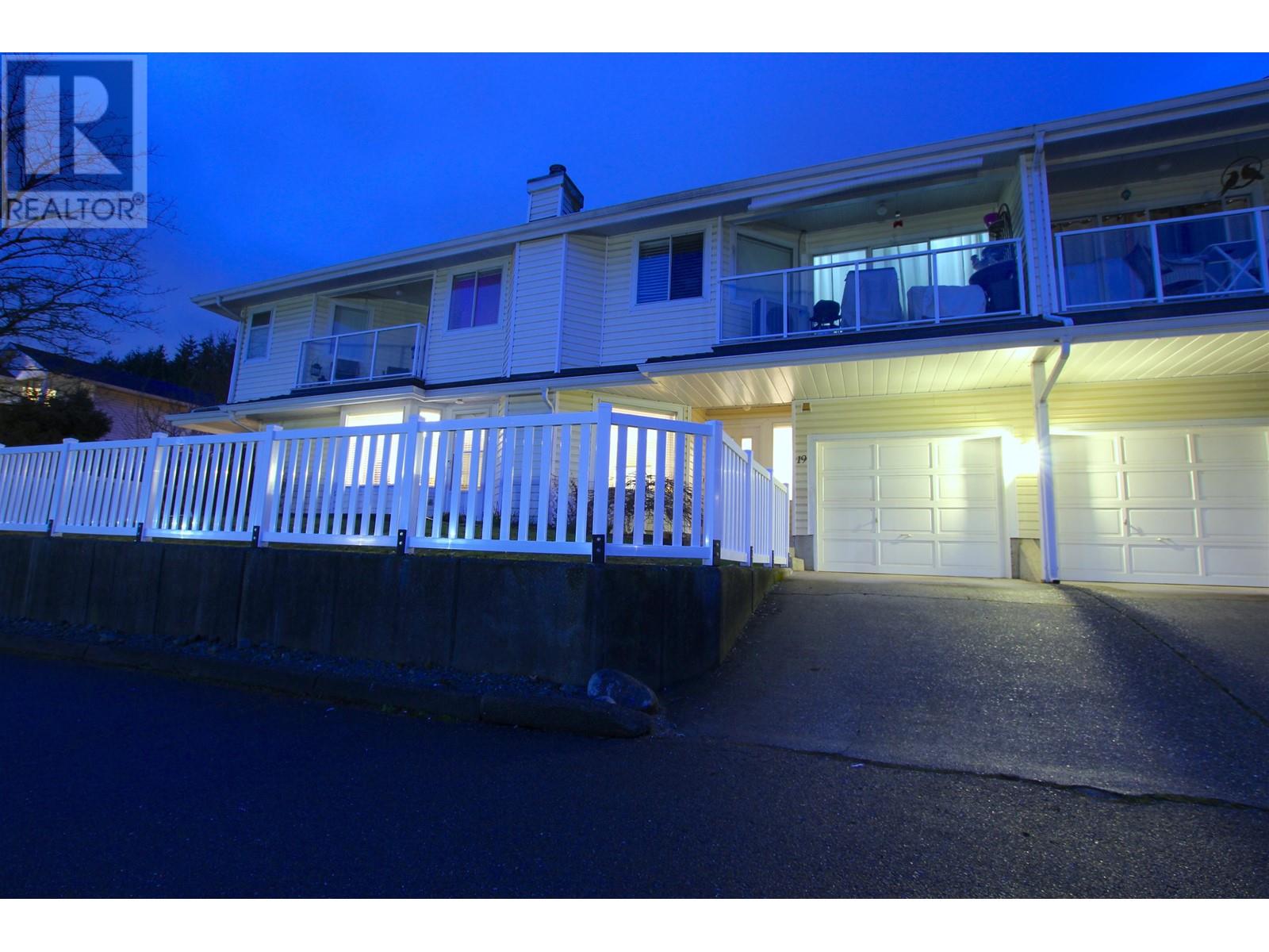 19 1190 Falcon Drive, Coquitlam, British Columbia  V3E 2L1 - Photo 32 - R2968998