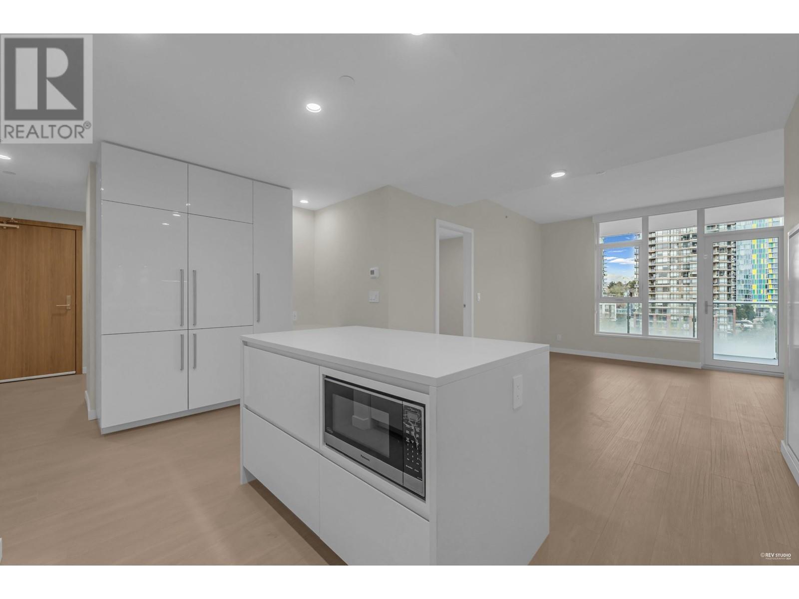 906 4168 Lougheed Highway, Burnaby, British Columbia  V5C 0N9 - Photo 5 - R2970879