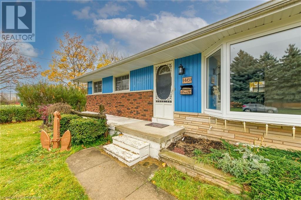 Property at 46 ORIOLE Crescent image 4