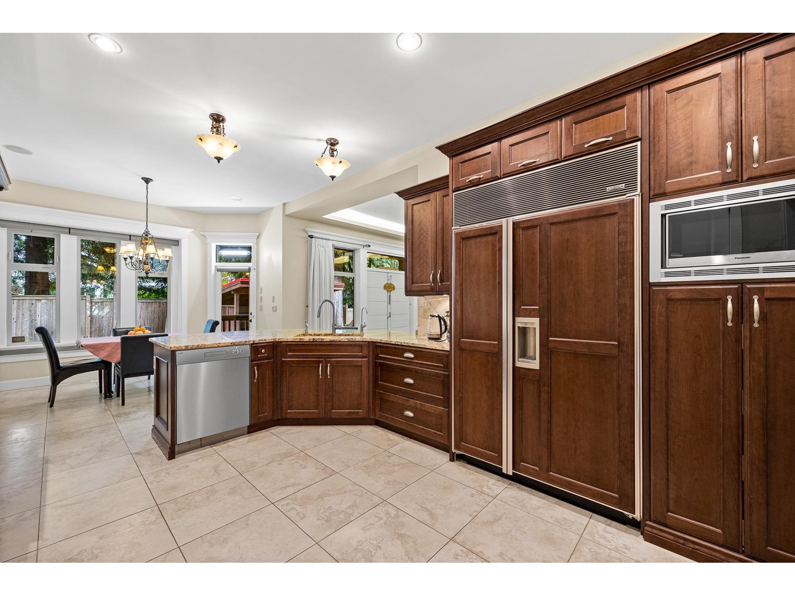 1688 134b Street, Surrey, British Columbia  V4A 0A6 - Photo 9 - R2932854