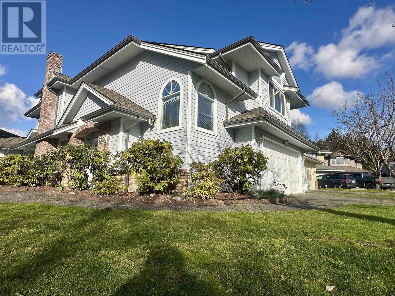 Listing Picture 3 of 34 : 9300 AUBURN DRIVE, Richmond / 烈治文 - 魯藝地產 Yvonne Lu Group - MLS Medallion Club Member