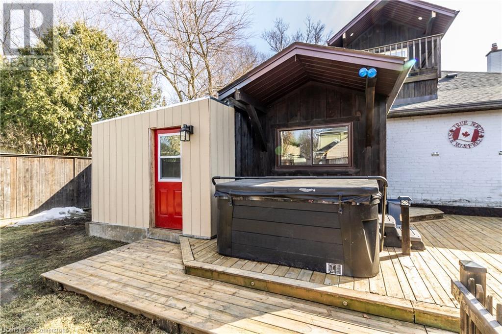 Photo 49 of 50 for 30 Erie Street