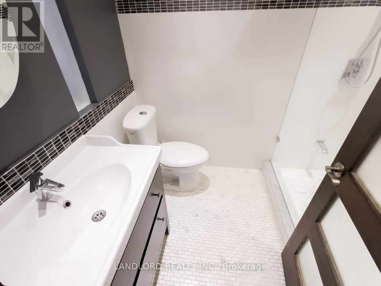 591 Annette Street, Toronto (Runnymede-Bloor West Village), Ontario  M6S 2C3 - Photo 7 - W12022204
