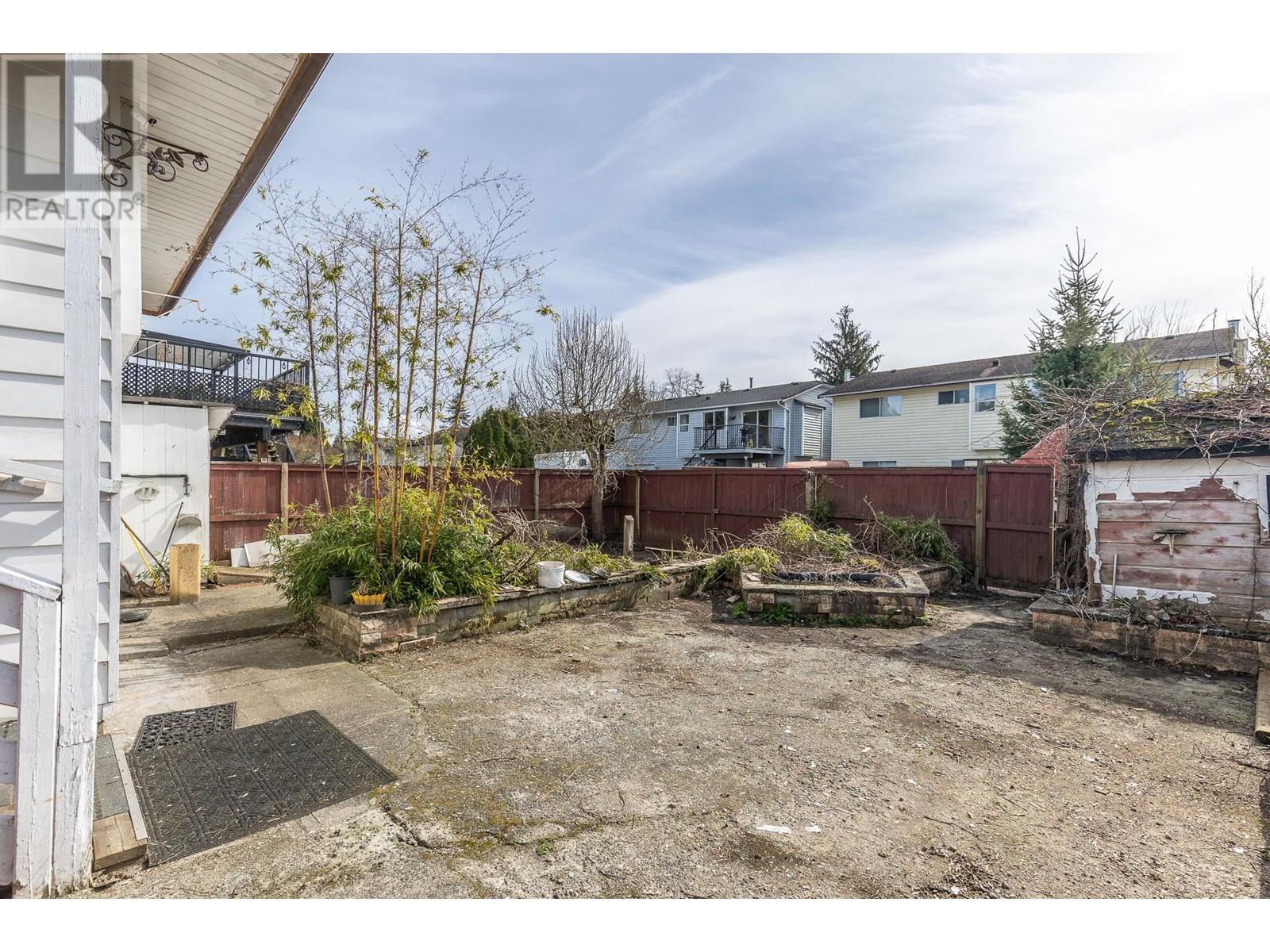 21504 Dewdney Trunk Road, Maple Ridge, British Columbia  V2X 3G4 - Photo 35 - R2977332
