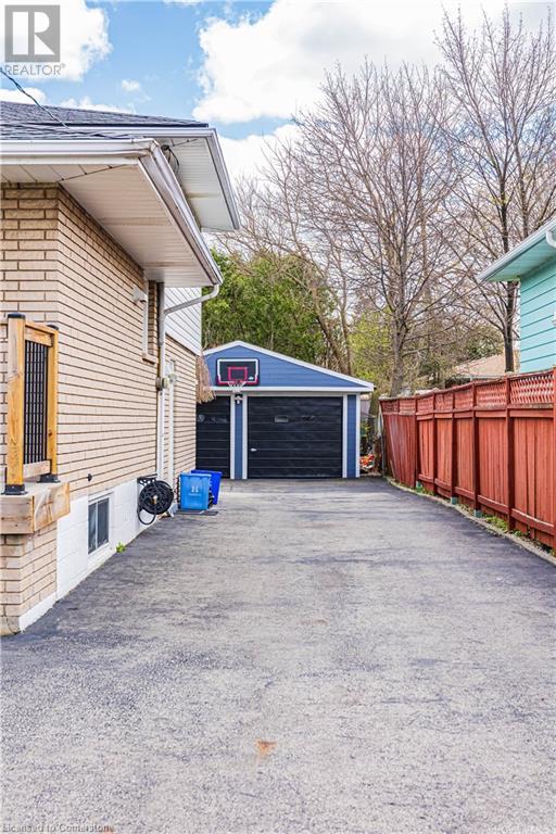291 Mohawk Road W, Hamilton, Ontario  L9C 1W2 - Photo 26 - 40707057