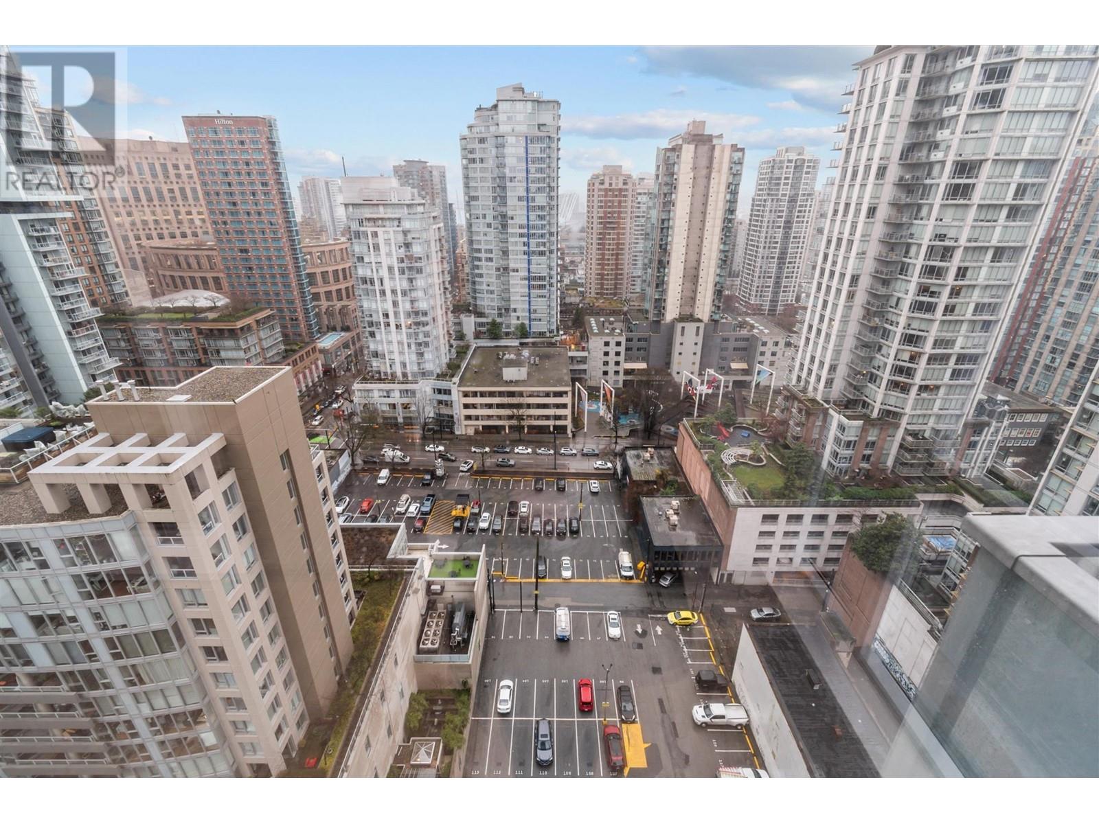 2004 833 SEYMOUR STREET, vancouver, British Columbia