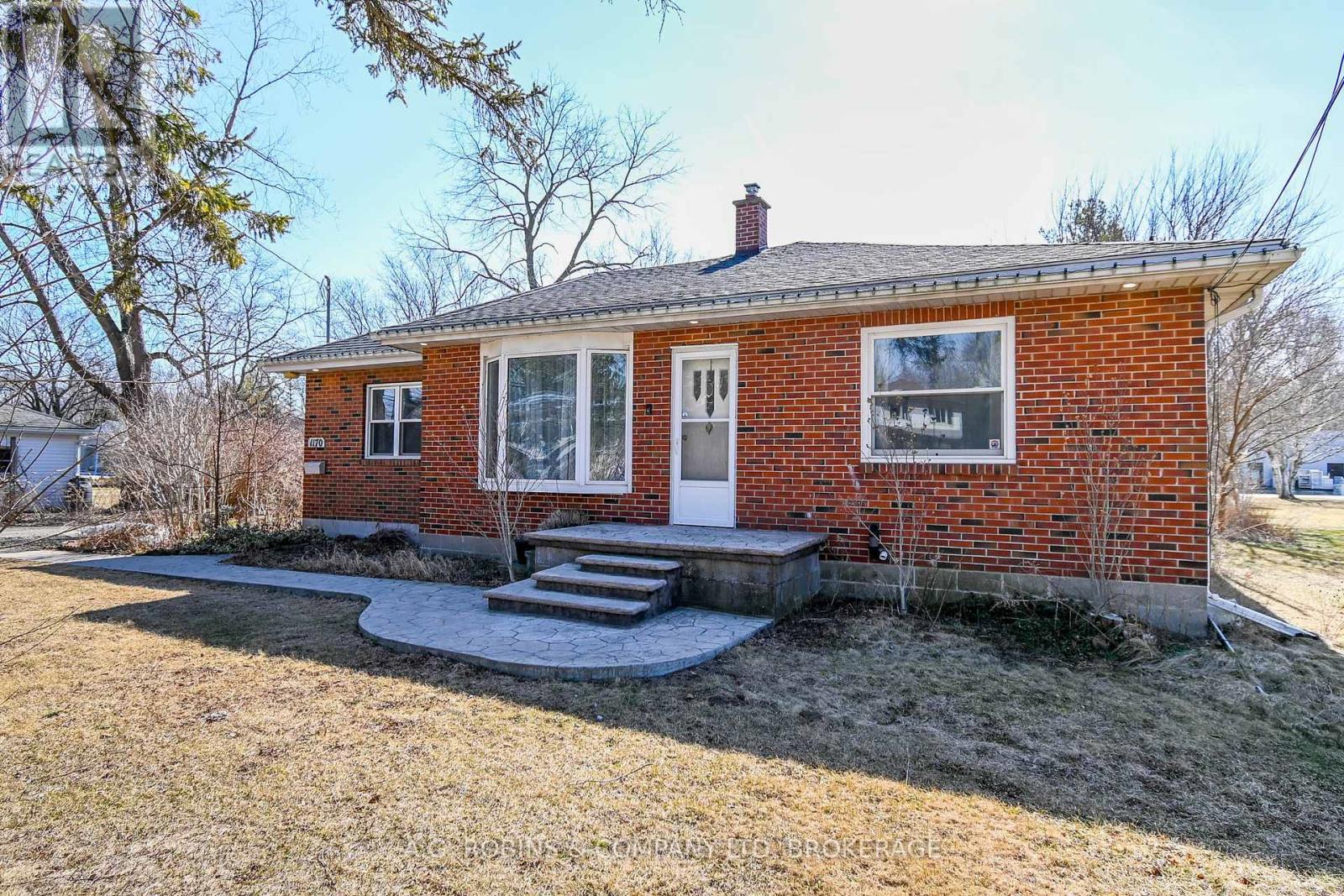Property at 1170 BROAD STREET E image 1