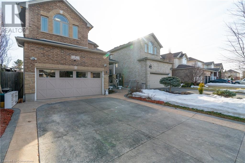 Property at 7 YATES Avenue image 2