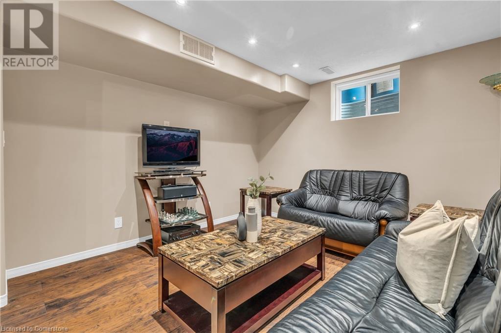 7 Yates Avenue, Cambridge, Ontario  N1P 0A3 - Photo 41 - 40702729
