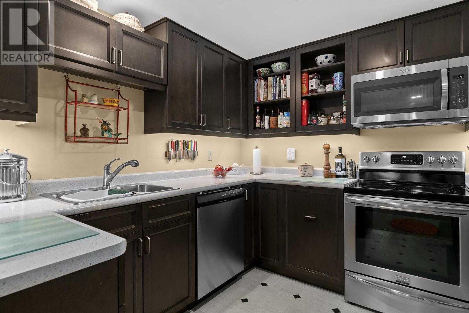 575 Main Street, Mahone Bay, Nova Scotia  B0J 2E0 - Photo 12 - 202504980