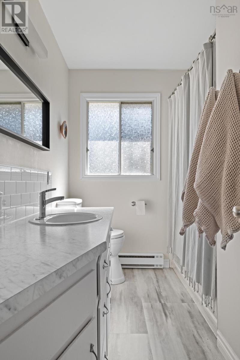 100 Marlboro Drive, Bridgewater, Nova Scotia  B4V 2Y3 - Photo 21 - 202504985