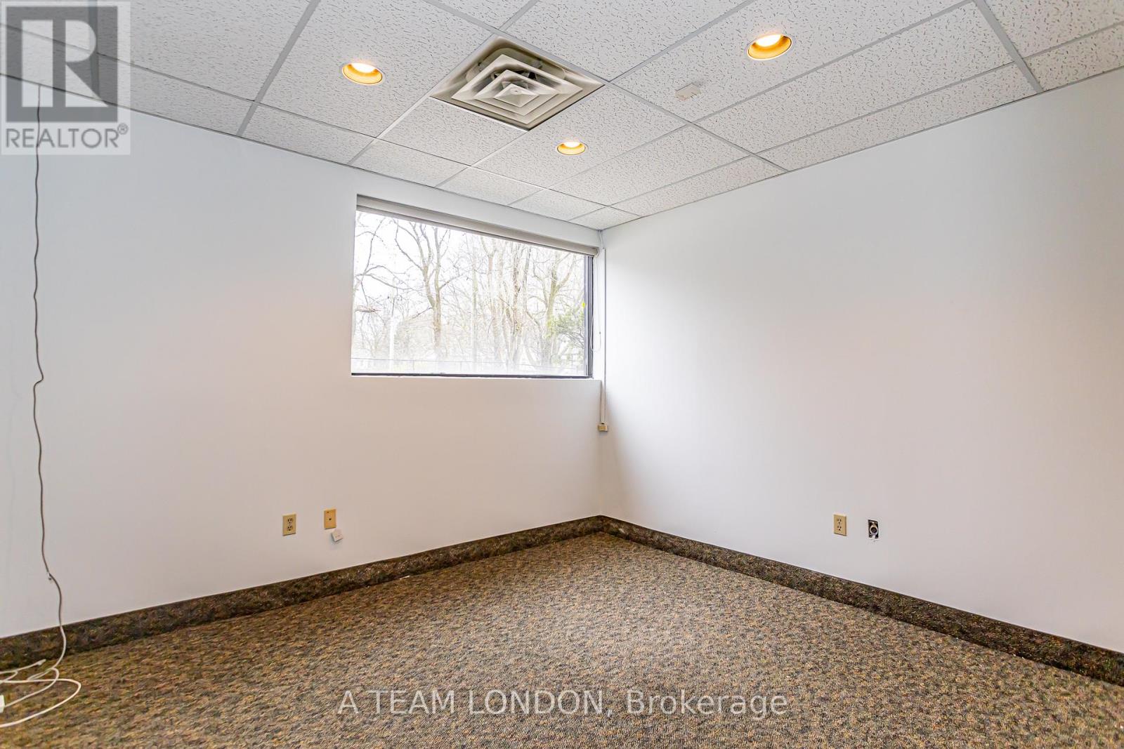 A - 743 Wellington Road, London South, Ontario  N6C 4R5 - Photo 24 - X12022486