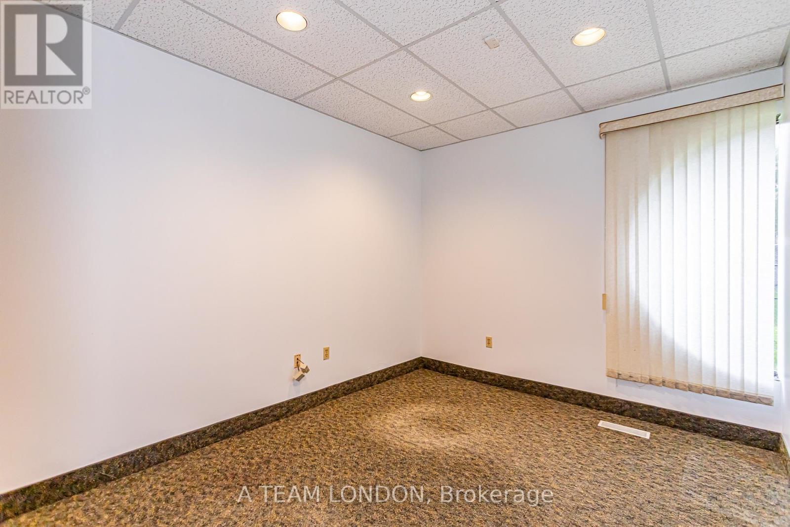 A - 743 Wellington Road, London South, Ontario  N6C 4R5 - Photo 26 - X12022486
