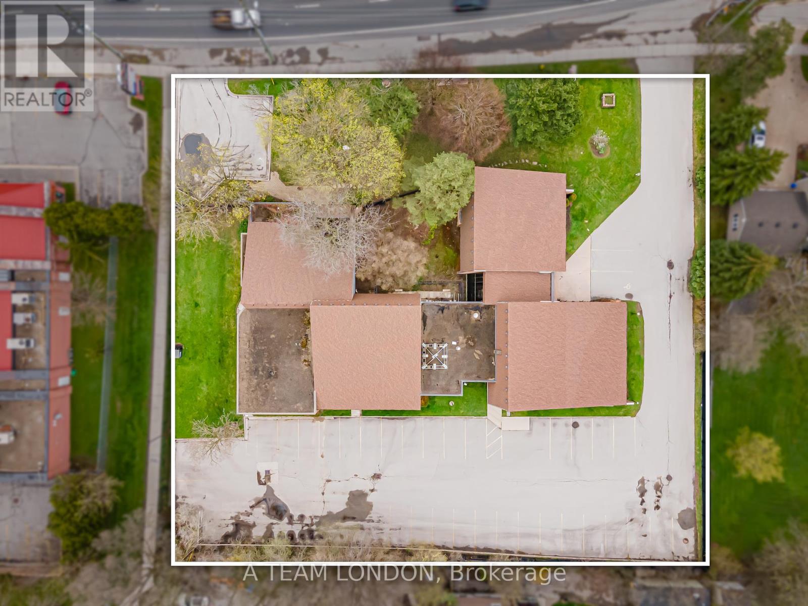 A - 743 Wellington Road, London South, Ontario  N6C 4R5 - Photo 46 - X12022486