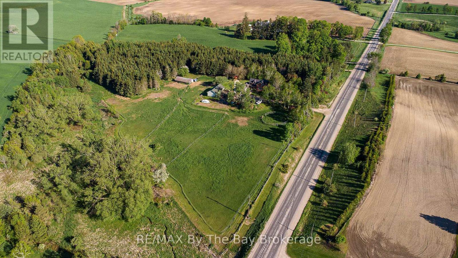 2553 County 42 Road, Clearview, Ontario  L0M 1S0 - Photo 32 - S12022484
