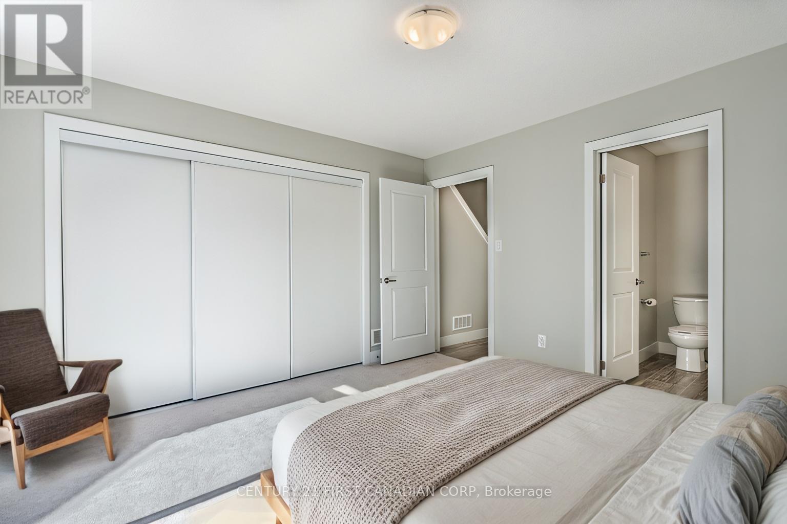 Photo 9 of 38 for 24 - 2070 Meadowgate Boulevard