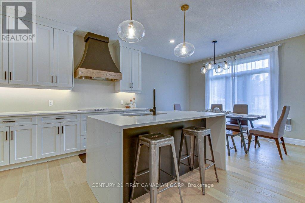 6 Aspen Circle, Thames Centre, Ontario  N0M 2P0 - Photo 8 - X12022567