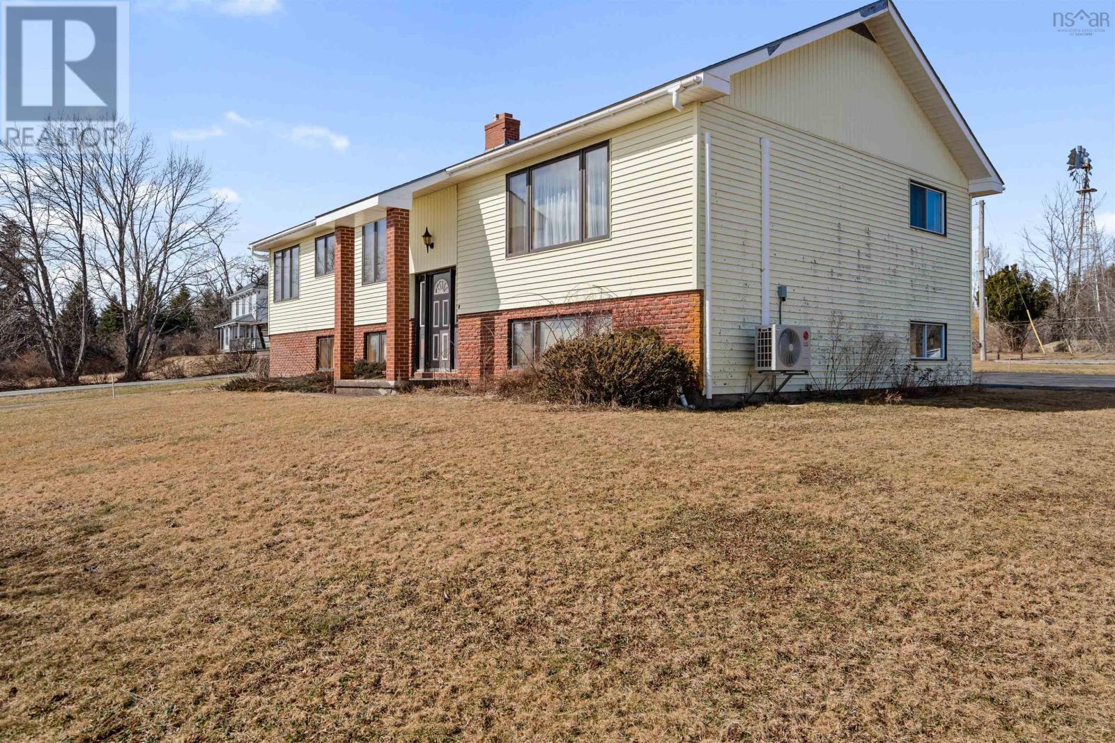 2289 Highway 376, Lyons Brook, Nova Scotia  B0K 1H0 - Photo 6 - 202504992