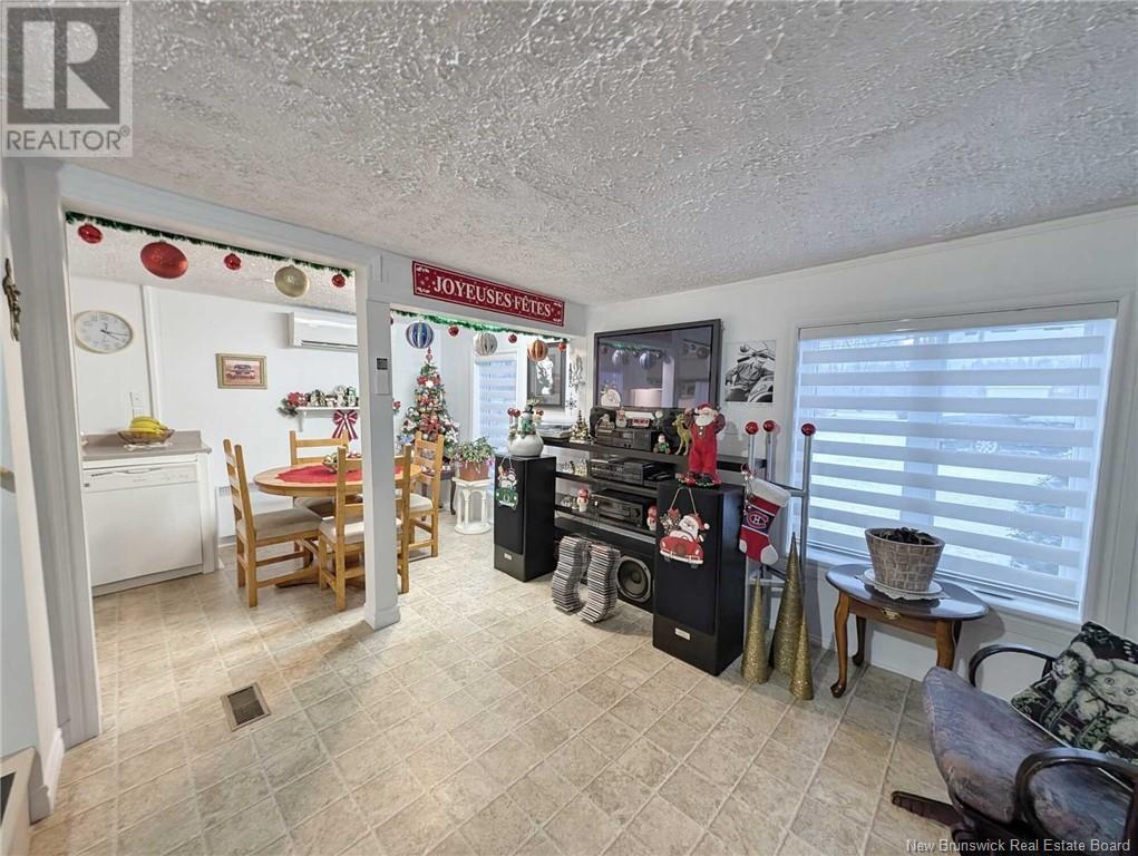 Property at 876 Saint-Joseph Boulevard image 2