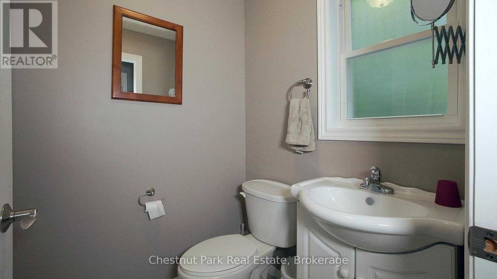 143 Simpson Avenue, Northern Bruce Peninsula, Ontario N0H 2R0 - Photo 10 - X12022514