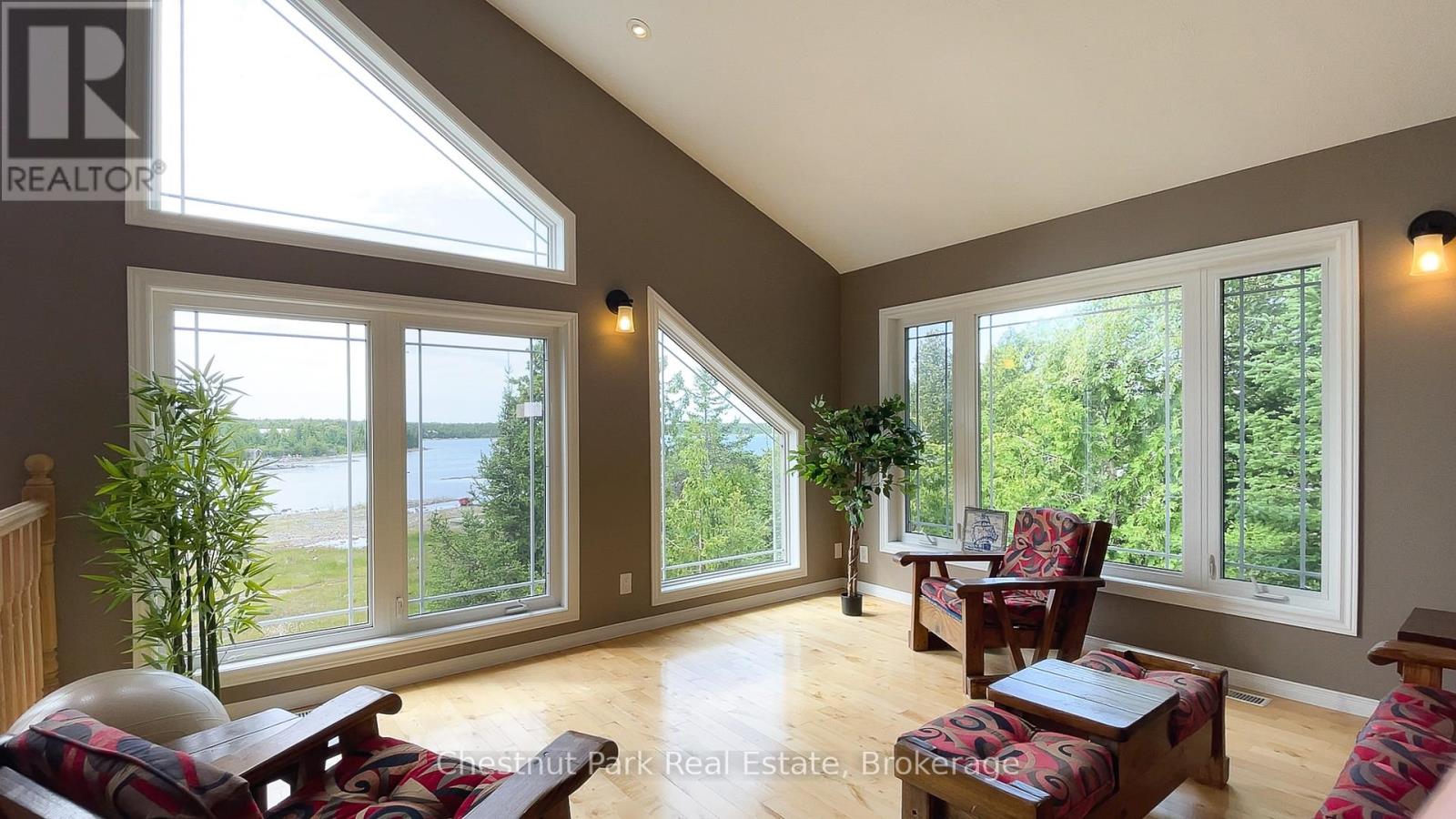 143 Simpson Avenue, Northern Bruce Peninsula, Ontario N0H 2R0 - Photo 23 - X12022514