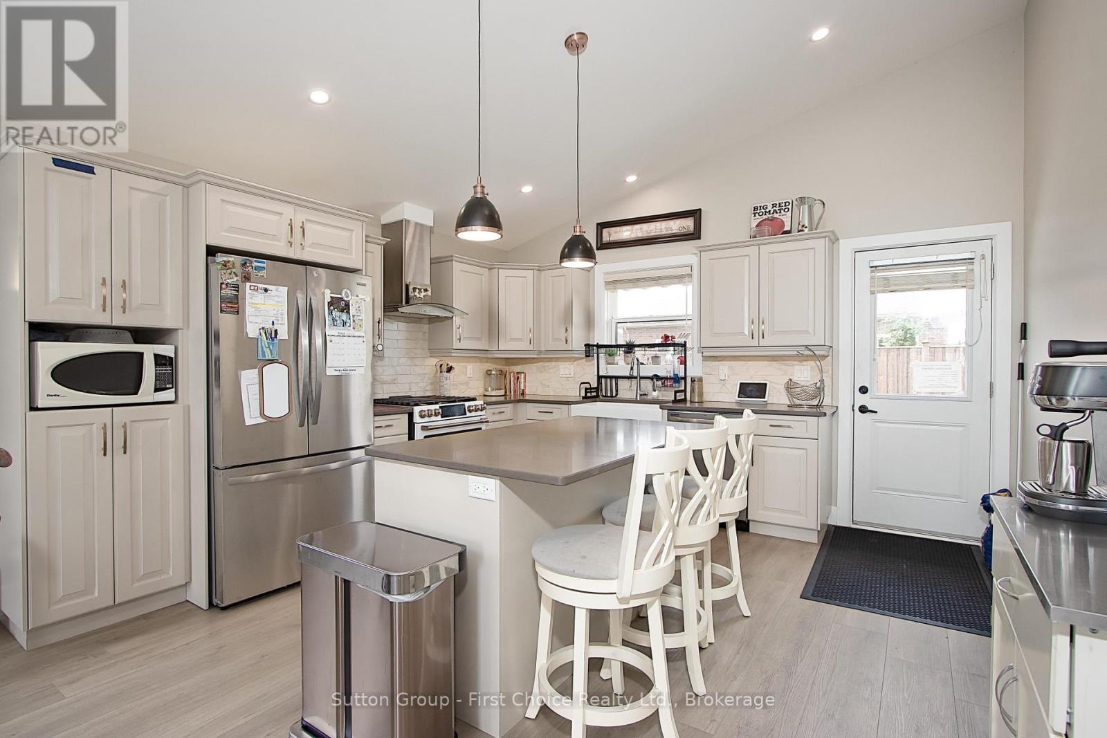 234 Matheson Drive, West Perth, Ontario  N0K 1N0 - Photo 6 - X12022546
