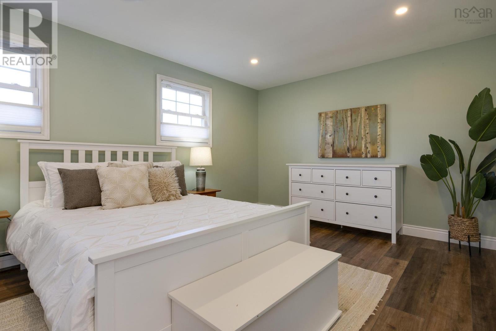 695 Lakeview Avenue, Middle Sackville, Nova Scotia  B4E 3B8 - Photo 17 - 202504995