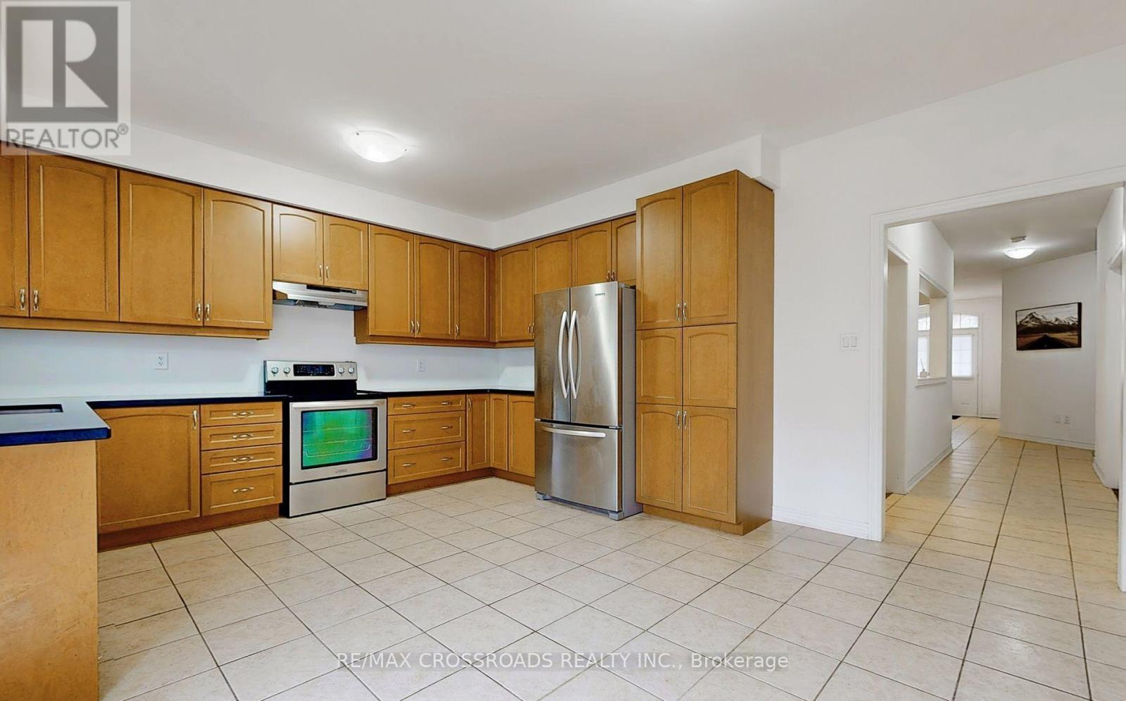 73 Eakin Mill Road, Markham, Ontario  L6E 1N9 - Photo 14 - N12020950