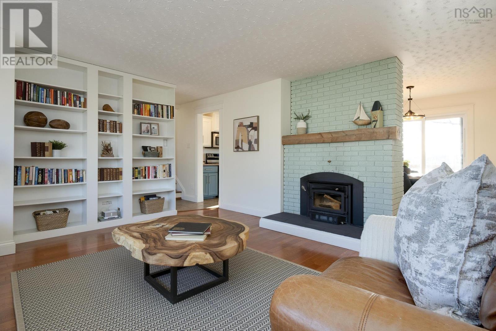 695 Lakeview Avenue, Middle Sackville, Nova Scotia  B4E 3B8 - Photo 6 - 202504995