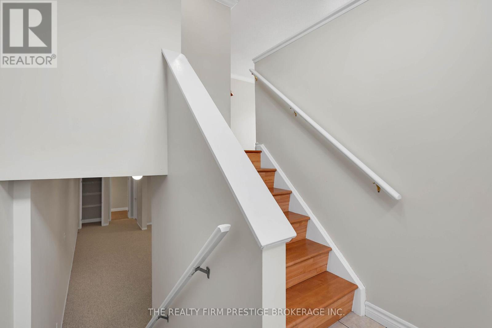 Property at 36 PHAIR CRESCENT image 5