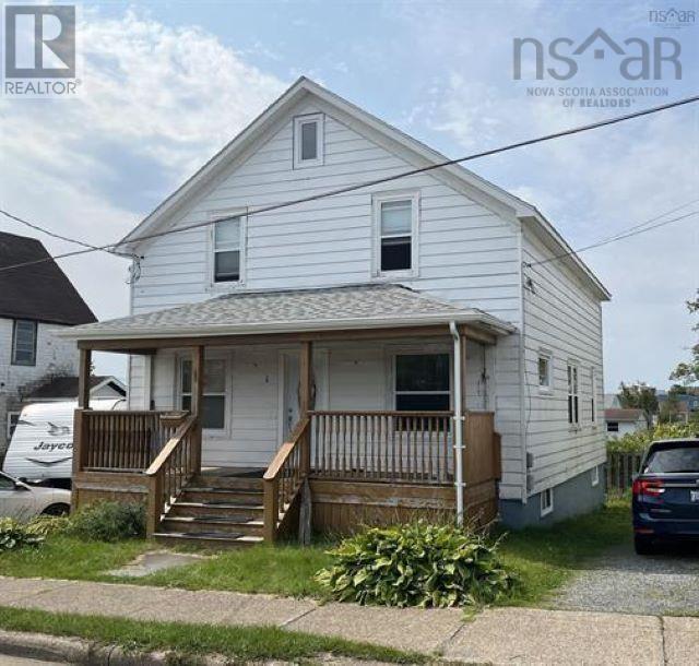 1 West Street, Whitney Pier, Nova Scotia  B1N 1R6 - Photo 3 - 202505003