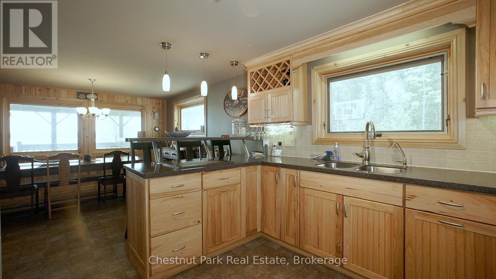 584 Warner Bay Road, Northern Bruce Peninsula, Ontario  N0H 2R0 - Photo 20 - X12022616