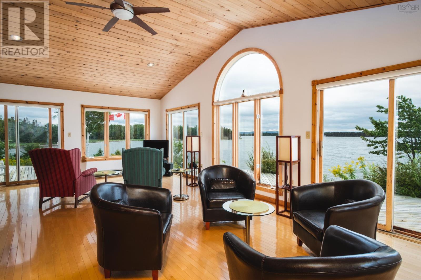 364 (6012) Macinnis Point Road, Marble Mountain, Nova Scotia  B0E 3K0 - Photo 14 - 202505002