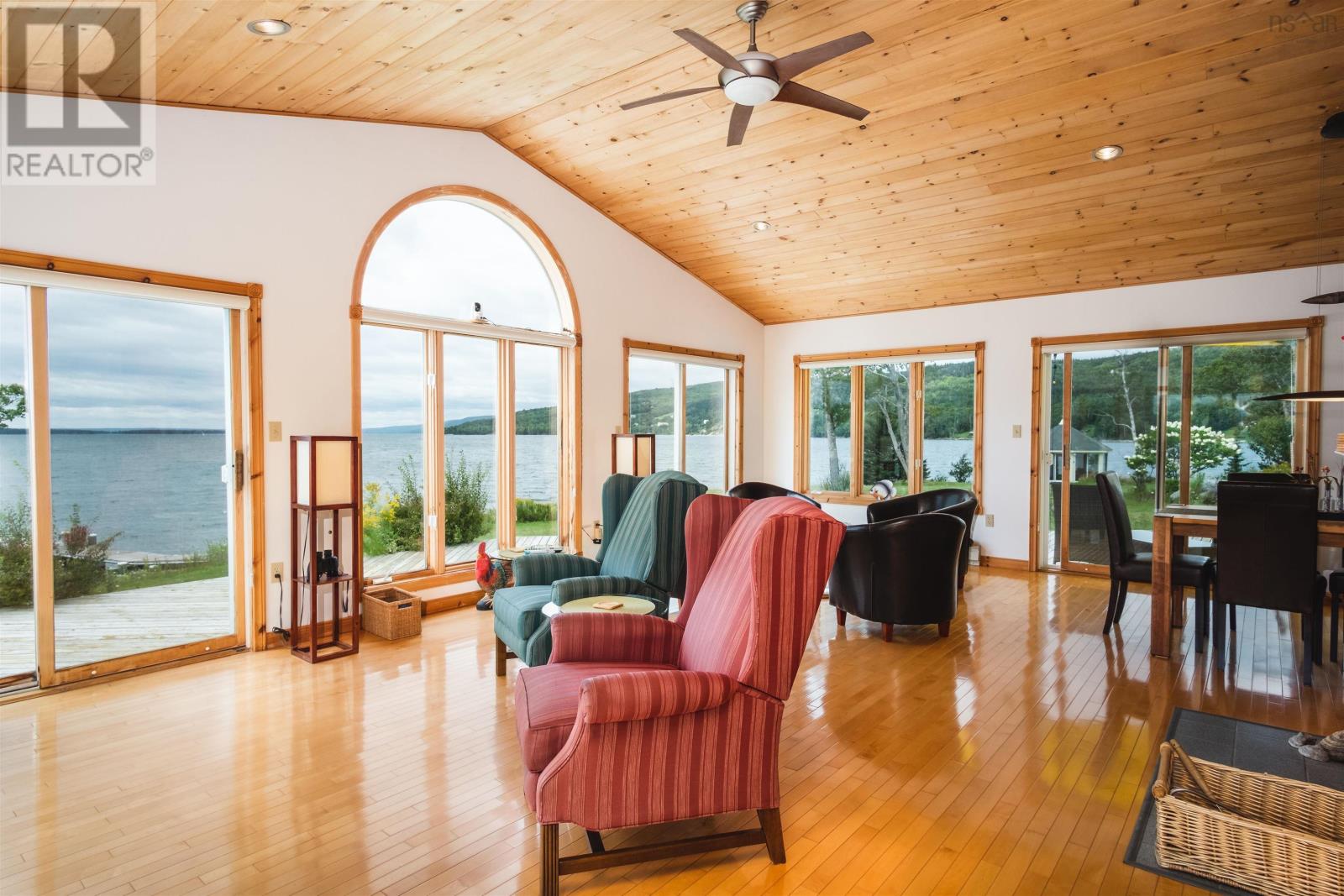 364 (6012) Macinnis Point Road, Marble Mountain, Nova Scotia  B0E 3K0 - Photo 15 - 202505002