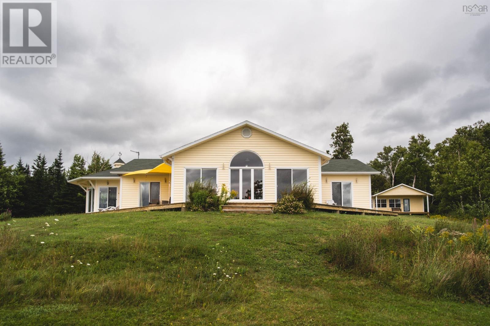 364 (6012) Macinnis Point Road, Marble Mountain, Nova Scotia  B0E 3K0 - Photo 5 - 202505002