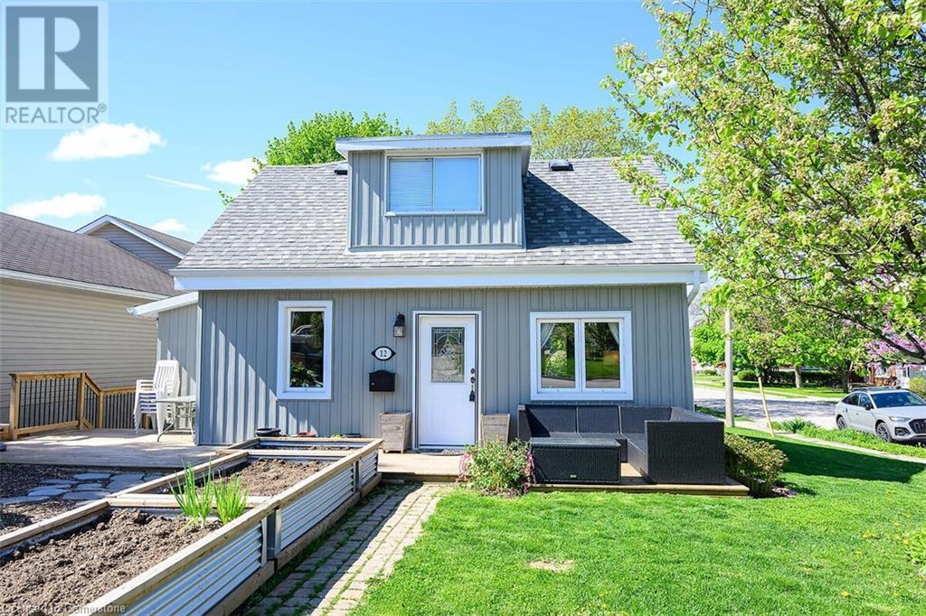 Property at 12 BROADVIEW Avenue image 3