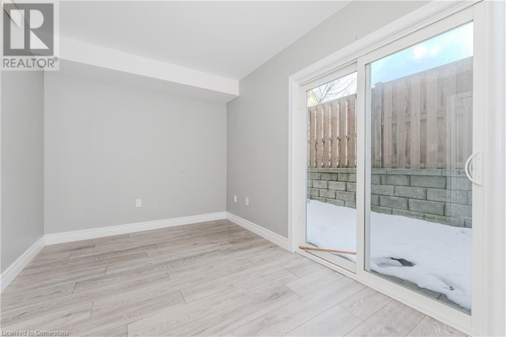 122 Courtland Avenue E Unit# 11, Kitchener, Ontario  N2G 0B8 - Photo 11 - 40706467