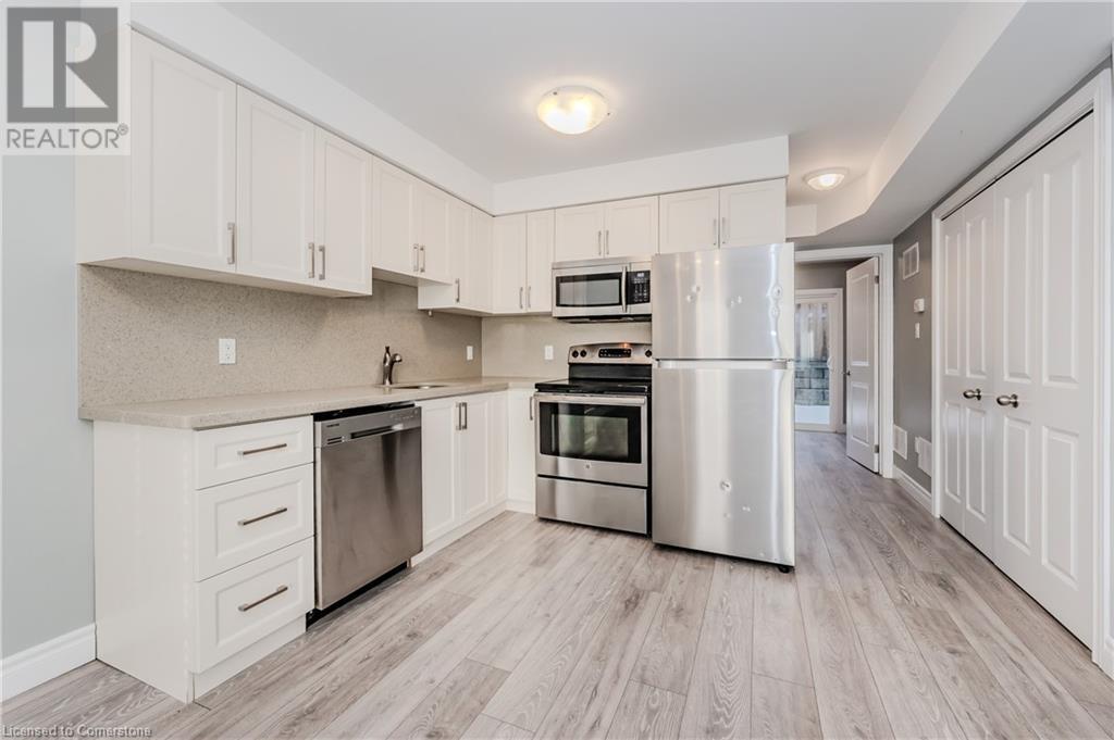 122 Courtland Avenue E Unit# 11, Kitchener, Ontario  N2G 0B8 - Photo 7 - 40706467