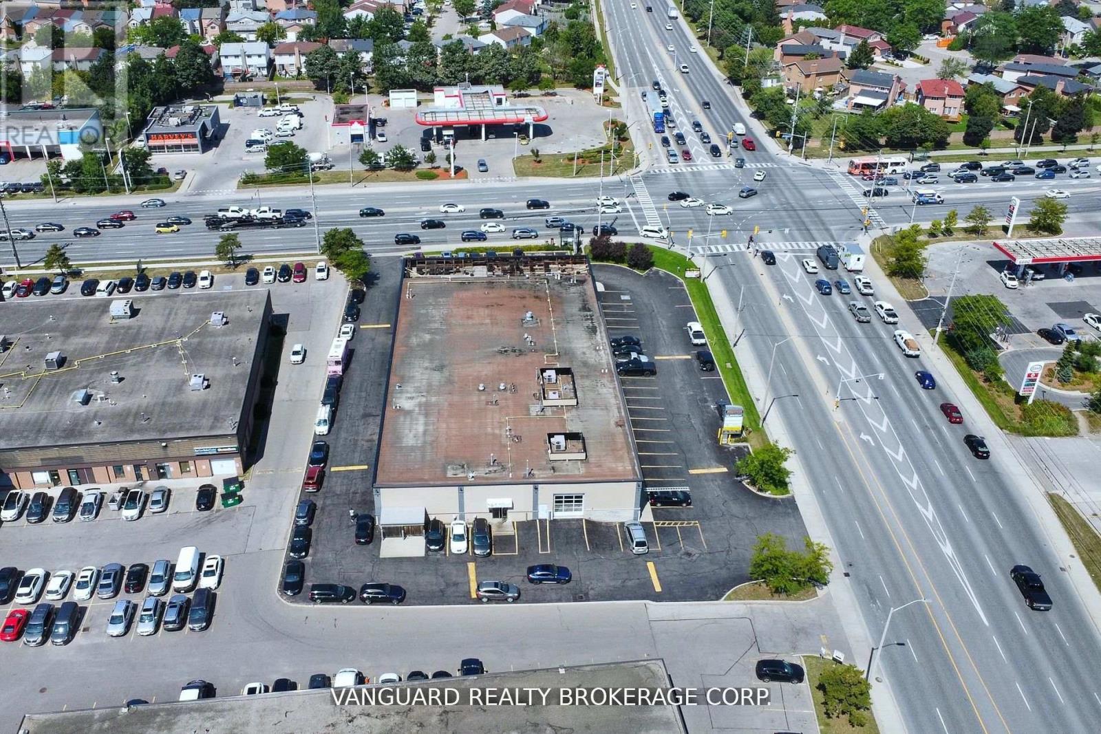 2 - 700 Burnhamthorpe Road W, Mississauga, Ontario  L5C 2R9 - Photo 14 - W12022655