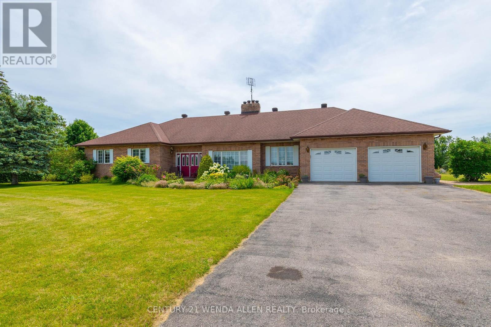 Property at 30 SKYE VALLEY DRIVE image 1