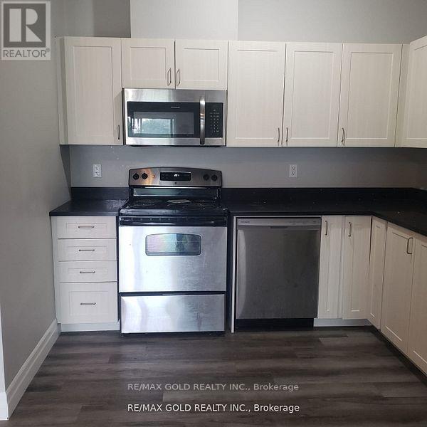Property at 416 - 501 FRONTENAC STREET image 2