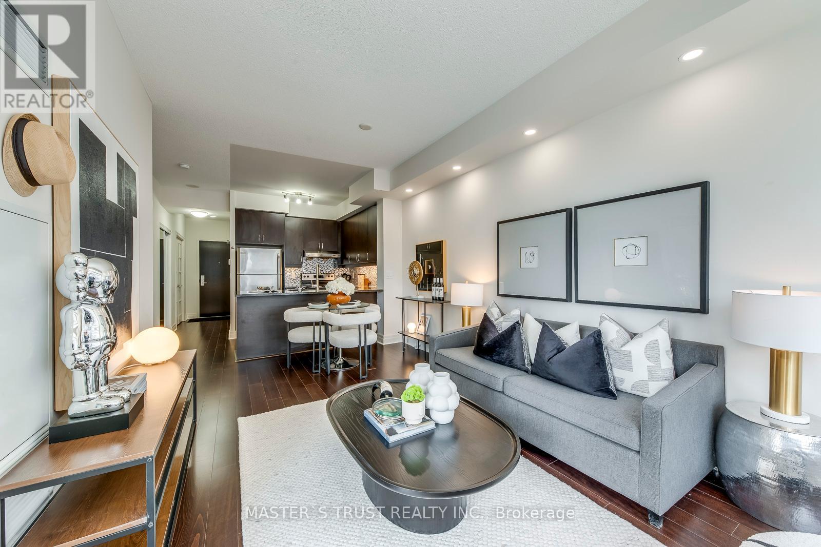 Property at 513 - 8110 BIRCHMOUNT ROAD image 1