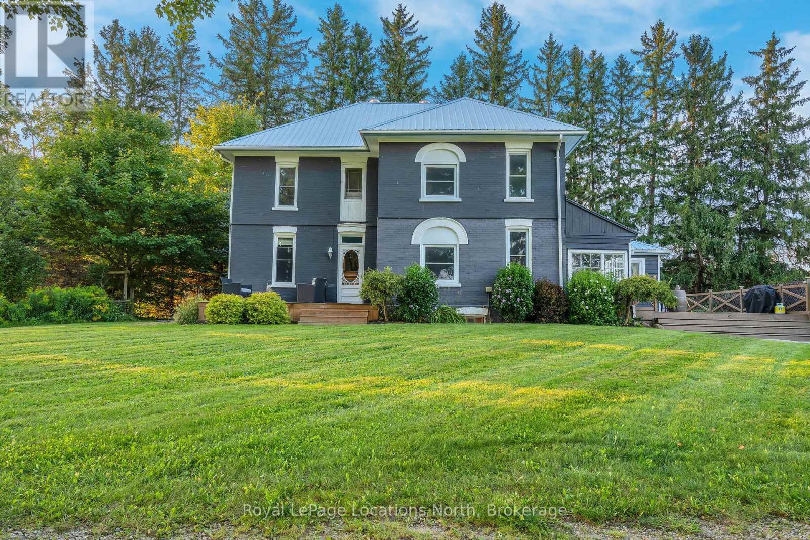 2605 42 County Road, Clearview, Ontario  L0M 1S0 - Photo 2 - S12022806