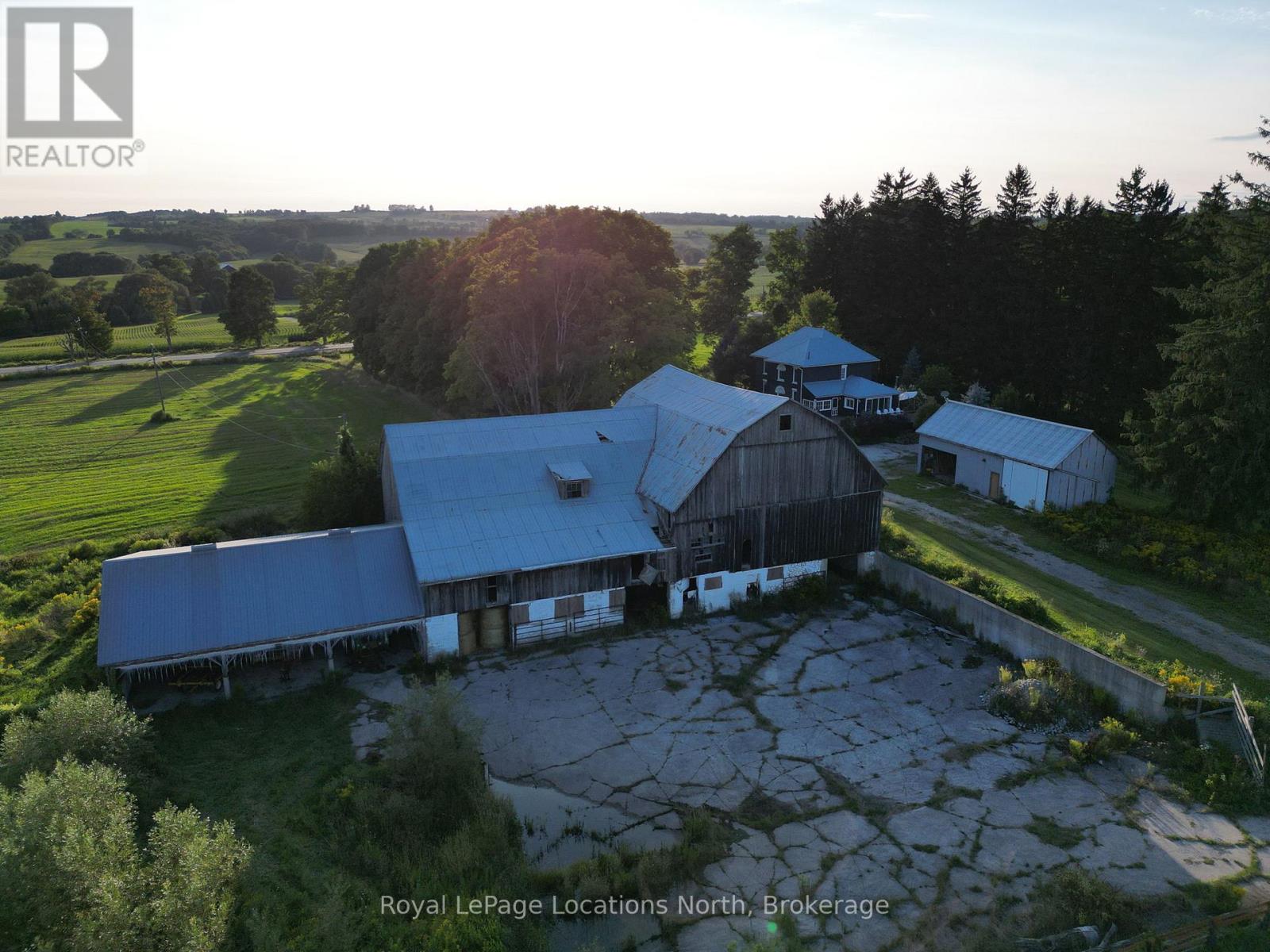 2605 42 County Road, Clearview, Ontario  L0M 1S0 - Photo 48 - S12022806