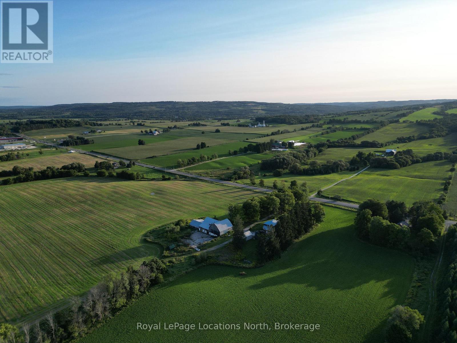 2605 42 County Road, Clearview, Ontario  L0M 1S0 - Photo 49 - S12022806