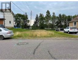 01 Carl AVE, Thunder Bay, Ontario