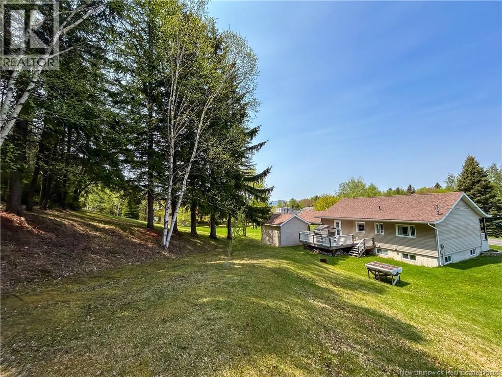 520 Vanier Street, Campbellton, New Brunswick  E3N 1V7 - Photo 34 - NB114179